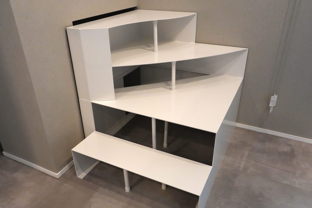 廻り階段